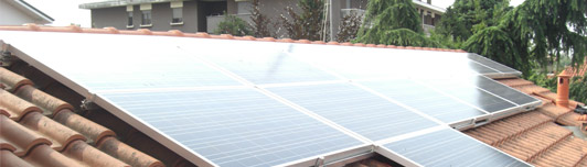 Impianto fotovoltaico a Sedriano - Milano - Lombardia - <br>Potenza: 2,6kW - Tipo Impianto: Semi-Integrato